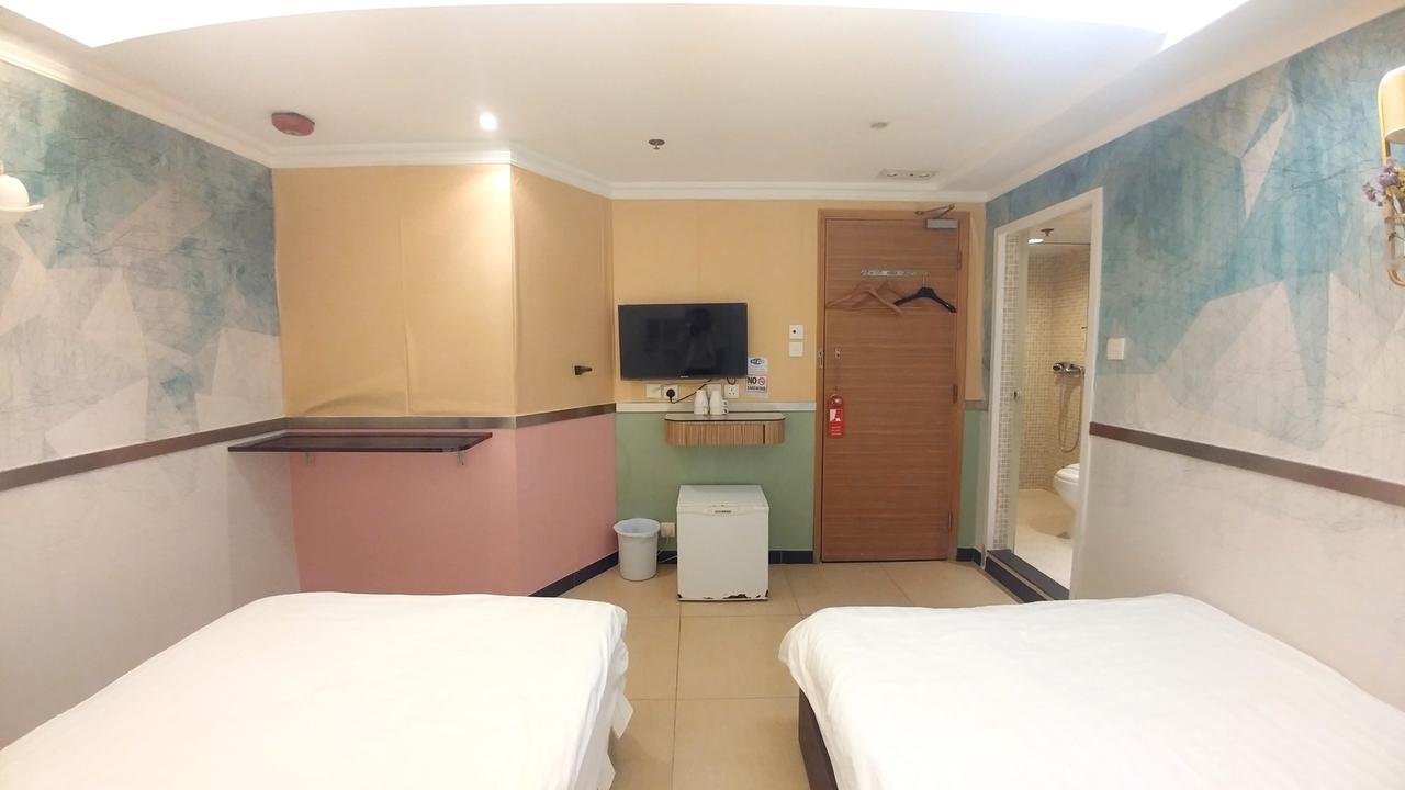 S3 Hotel Hong Kong Exterior photo